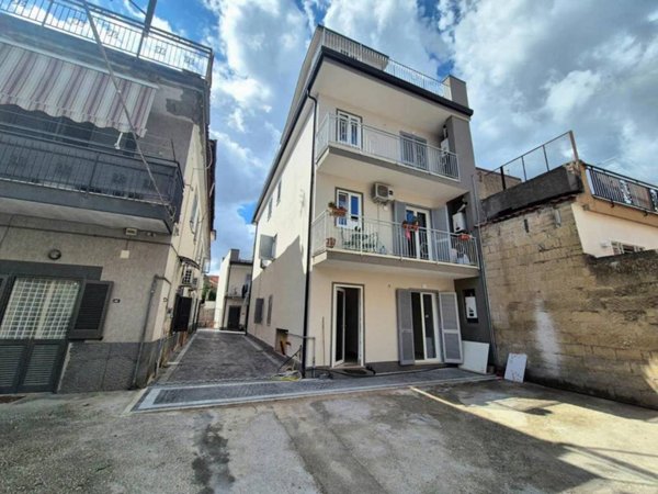 appartamento in vendita a Caivano