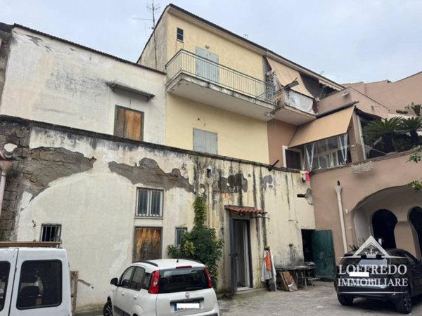 appartamento in vendita a Caivano