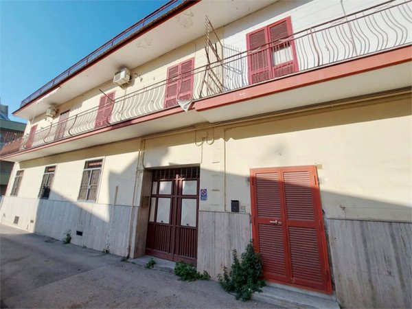 casa indipendente in vendita a Caivano