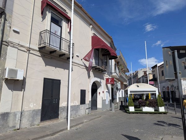 negozio in vendita a Caivano in zona Pascarola