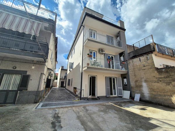 appartamento in vendita a Caivano