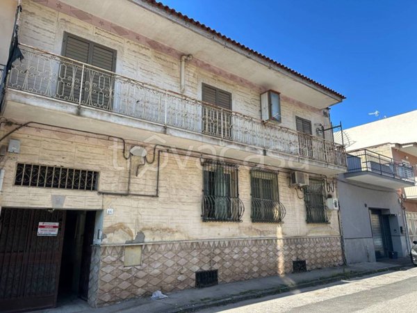casa indipendente in vendita a Caivano