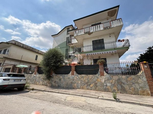 appartamento in vendita a Caivano