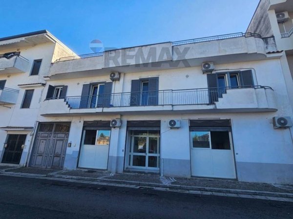 casa indipendente in vendita a Caivano