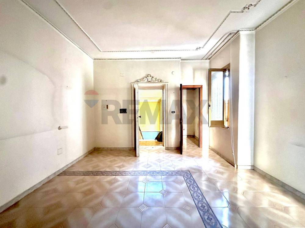 casa indipendente in vendita a Caivano