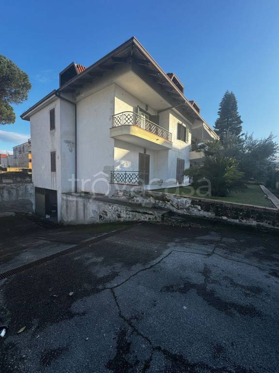 casa indipendente in vendita a Calvizzano