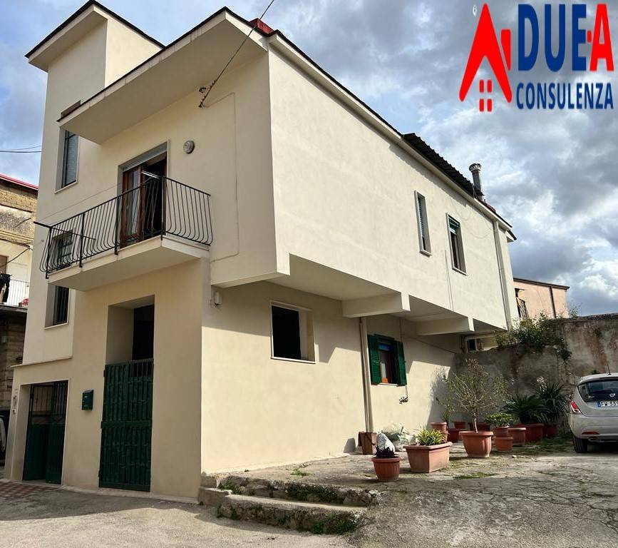 casa indipendente in vendita a Calvizzano