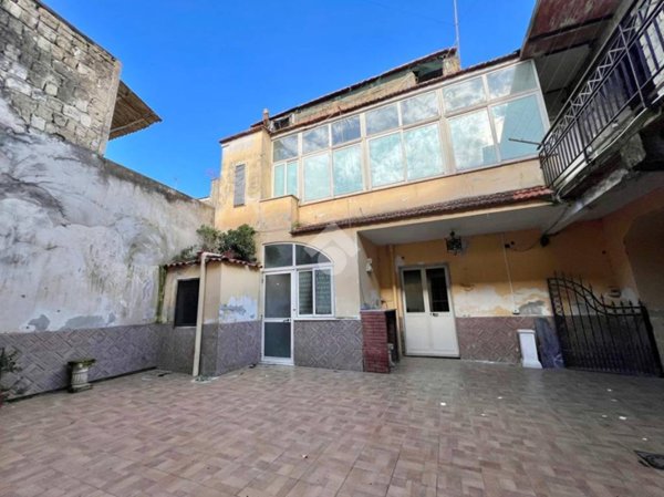 casa indipendente in vendita a Calvizzano