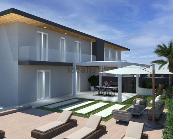 casa indipendente in vendita a Calvizzano