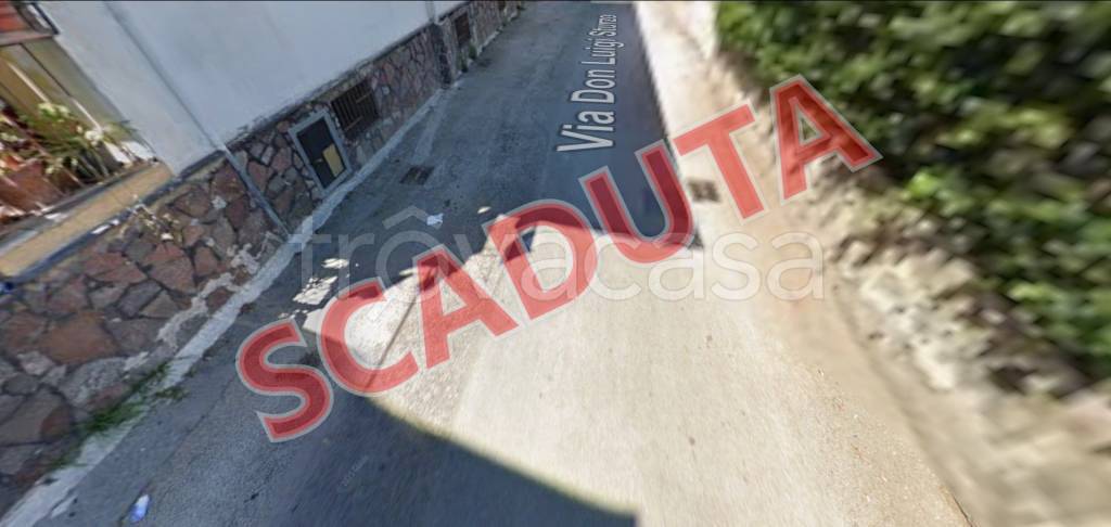 locale commerciale in vendita a Calvizzano in zona San Pietro