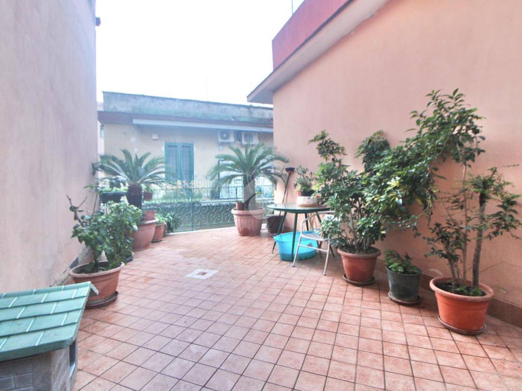 intera palazzina in vendita a Calvizzano