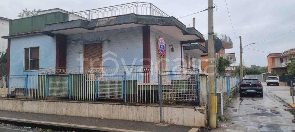 casa indipendente in vendita a Camposano