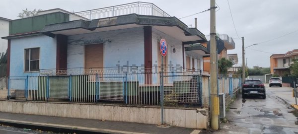 casa indipendente in vendita a Camposano