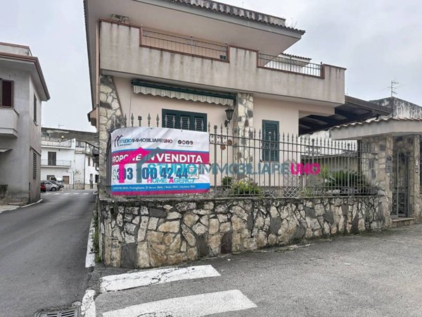 casa indipendente in vendita a Camposano