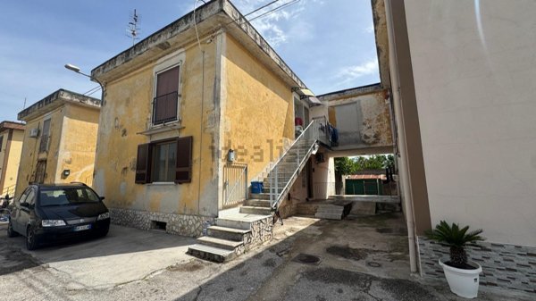 appartamento in vendita a Camposano in zona Faibano