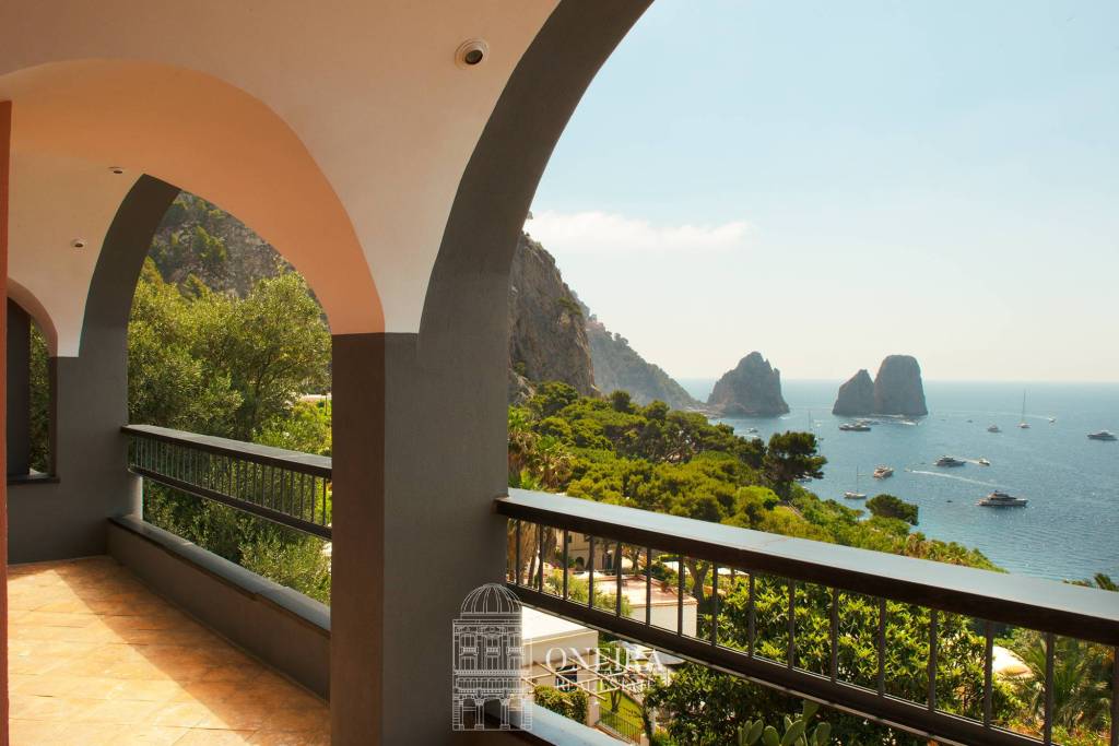 casa indipendente in vendita a Capri in zona Marina Piccola