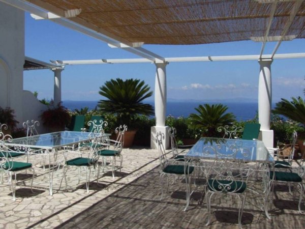 casa indipendente in vendita a Capri