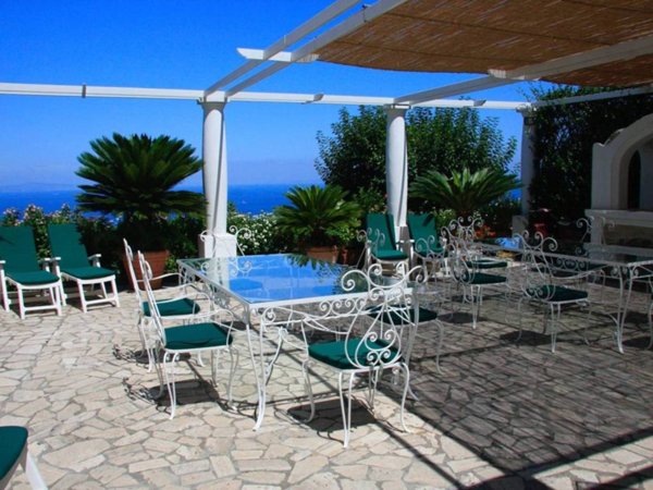 casa indipendente in vendita a Capri