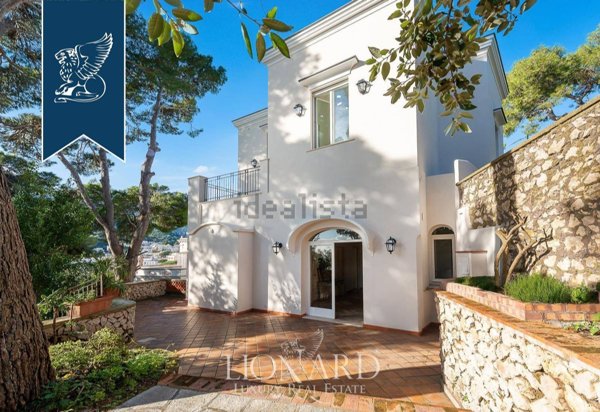 casa indipendente in vendita a Capri