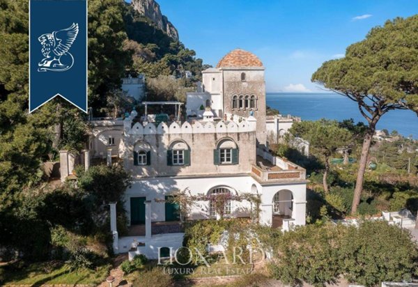 appartamento in vendita a Capri in zona Marina Piccola
