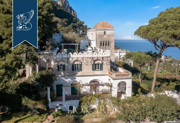 appartamento in vendita a Capri in zona Marina Piccola