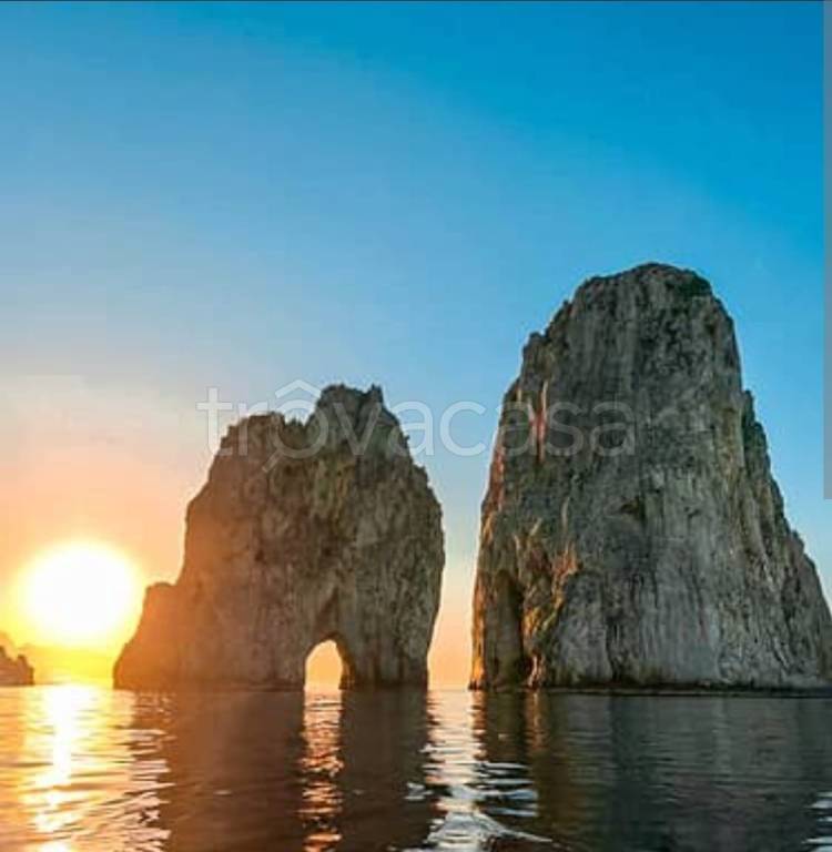 appartamento in vendita a Capri in zona Marina Grande