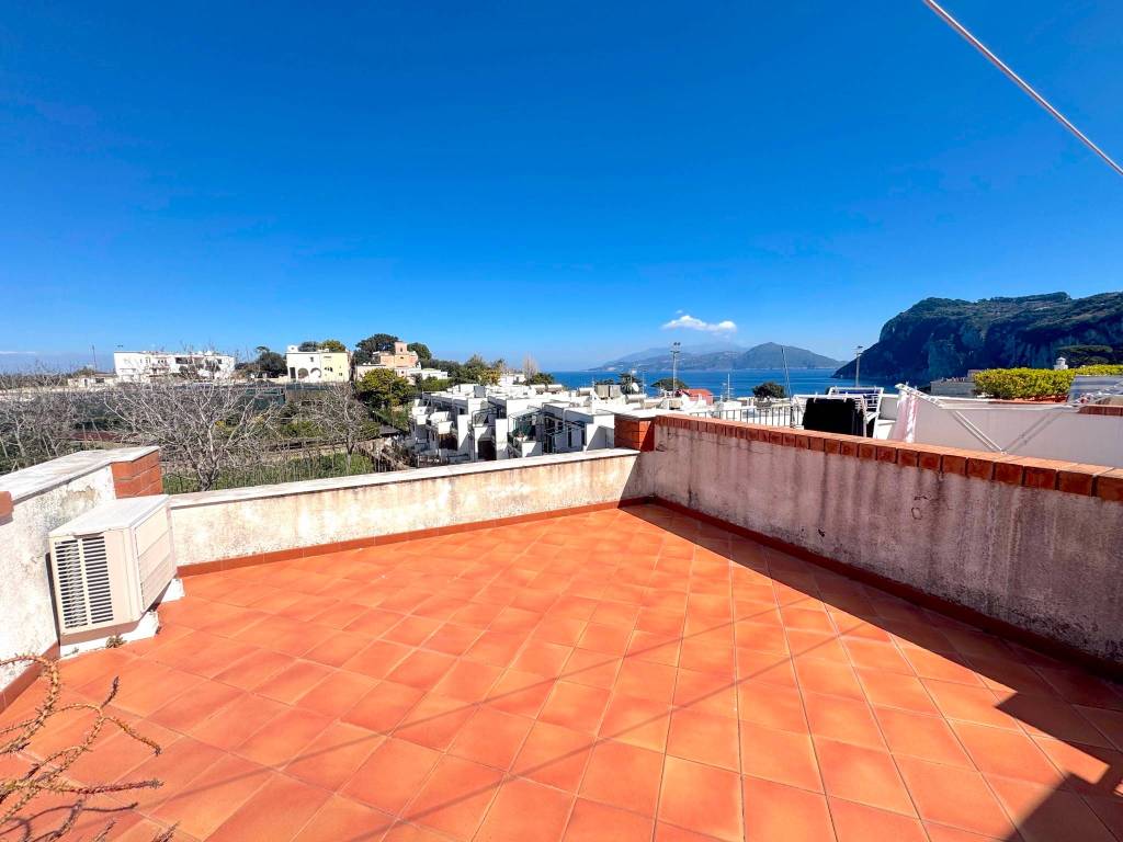 appartamento in vendita a Capri in zona Marina Grande
