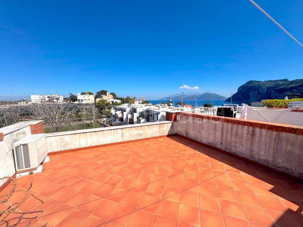 appartamento in vendita a Capri in zona Marina Grande