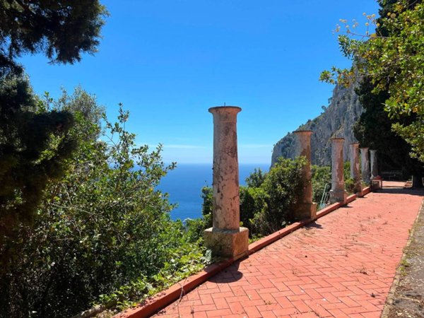 casa indipendente in vendita a Capri