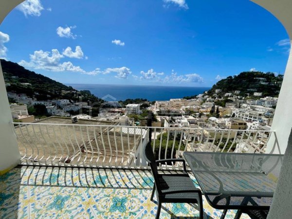 appartamento in vendita a Capri in zona Marina Piccola
