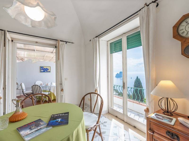 casa indipendente in vendita a Capri in zona Marina Piccola