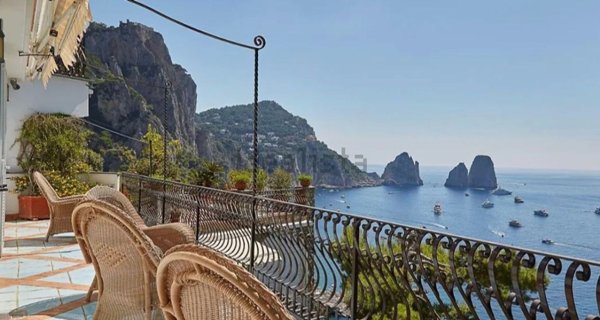 appartamento in vendita a Capri in zona Marina Piccola