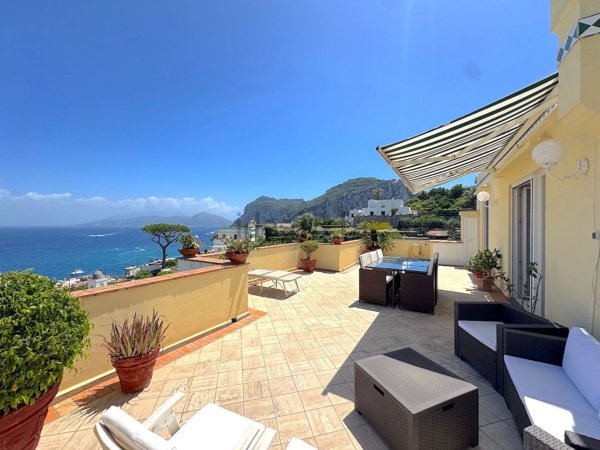 appartamento in vendita a Capri