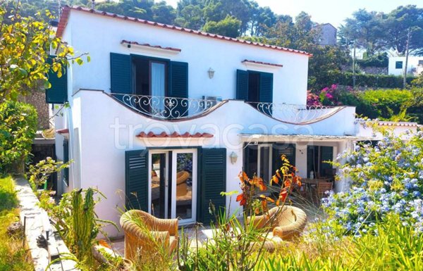 casa indipendente in vendita a Capri