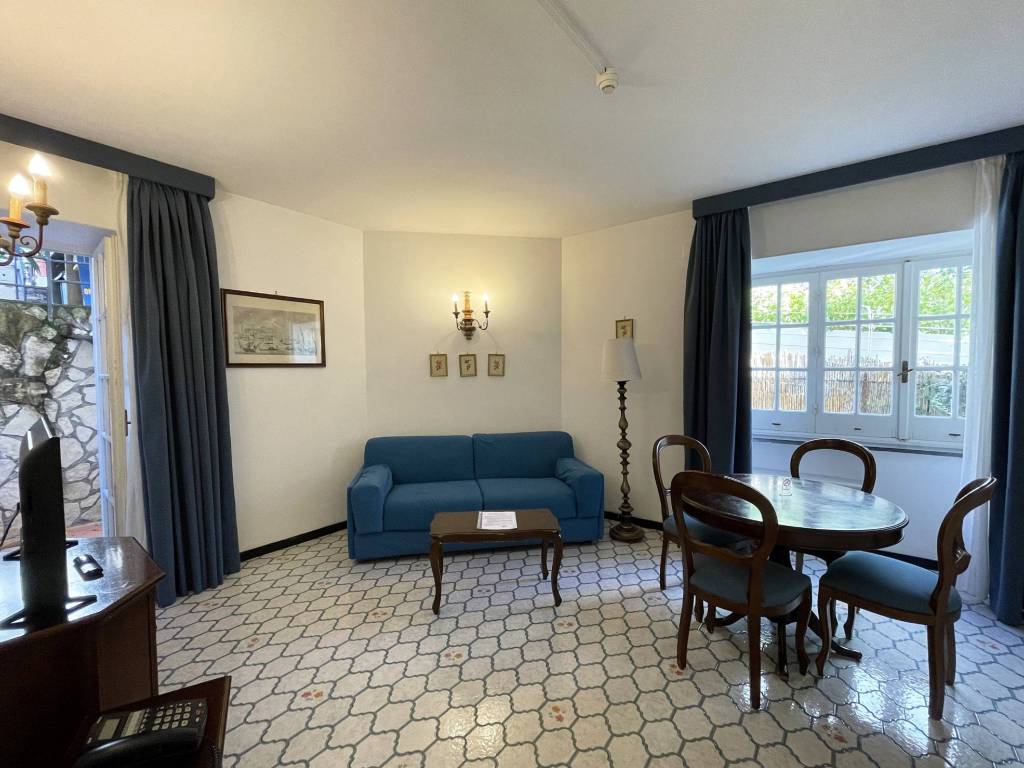 multiproprieta in vendita a Capri