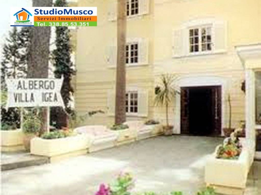 negozio in vendita a Capri