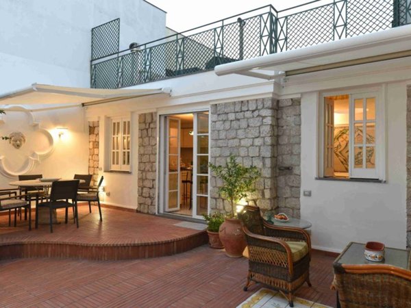 casa indipendente in vendita a Capri