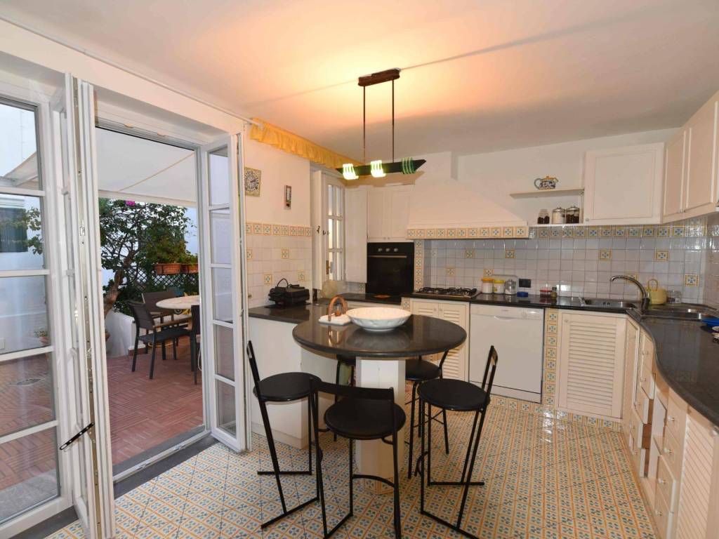 casa indipendente in vendita a Capri