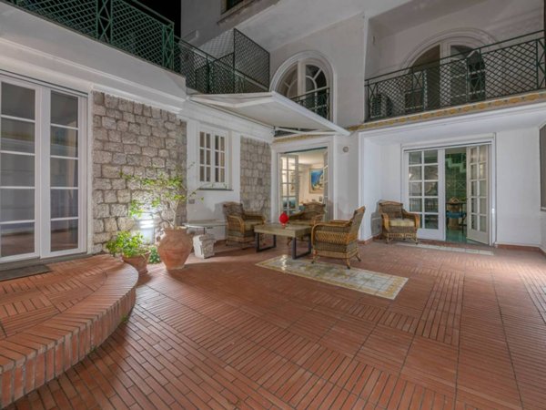 casa indipendente in vendita a Capri
