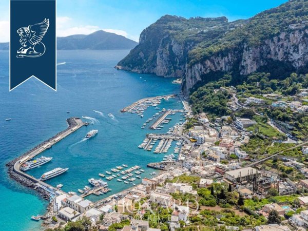 casa indipendente in vendita a Capri
