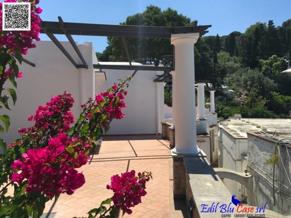 casa indipendente in vendita a Capri