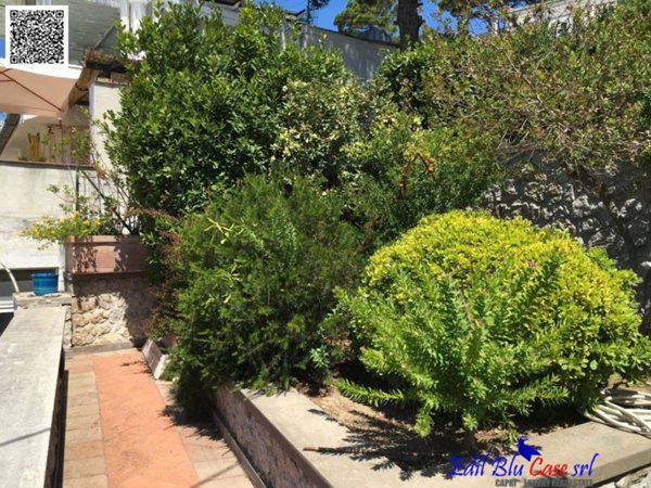 casa indipendente in vendita a Capri