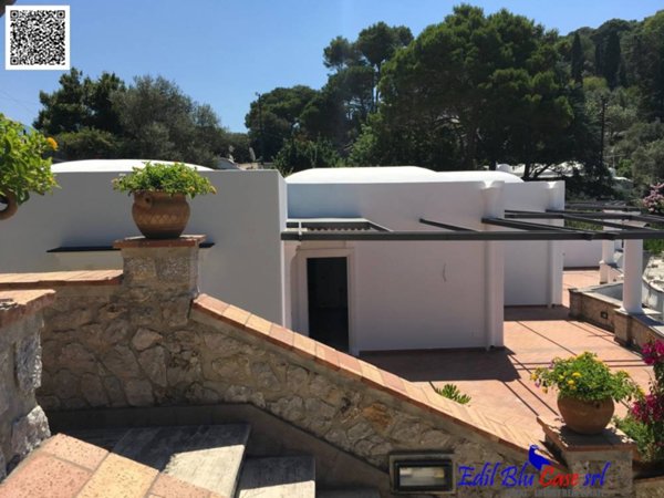 casa indipendente in vendita a Capri