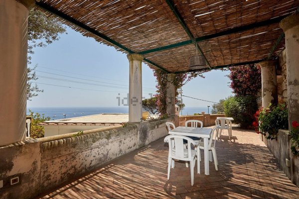 casa indipendente in vendita a Capri in zona Marina Piccola