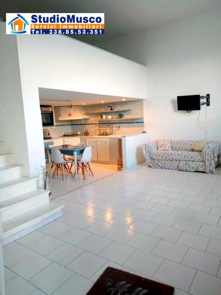 appartamento in vendita a Capri in zona Marina Grande