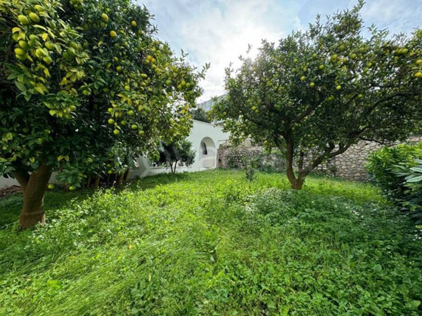 appartamento in vendita a Capri