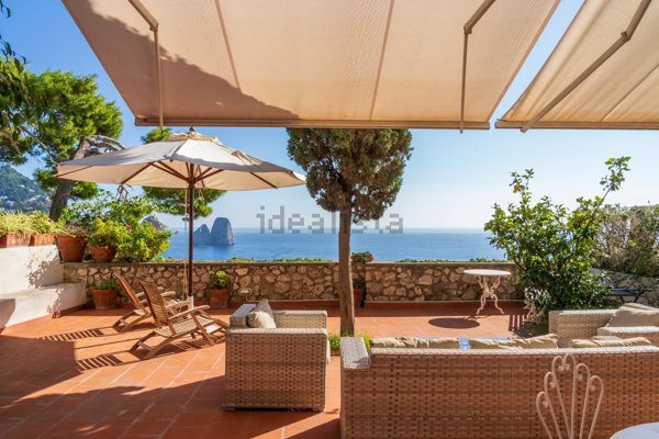 appartamento in vendita a Capri in zona Marina Piccola