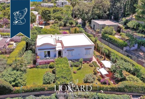 casa indipendente in vendita a Capri