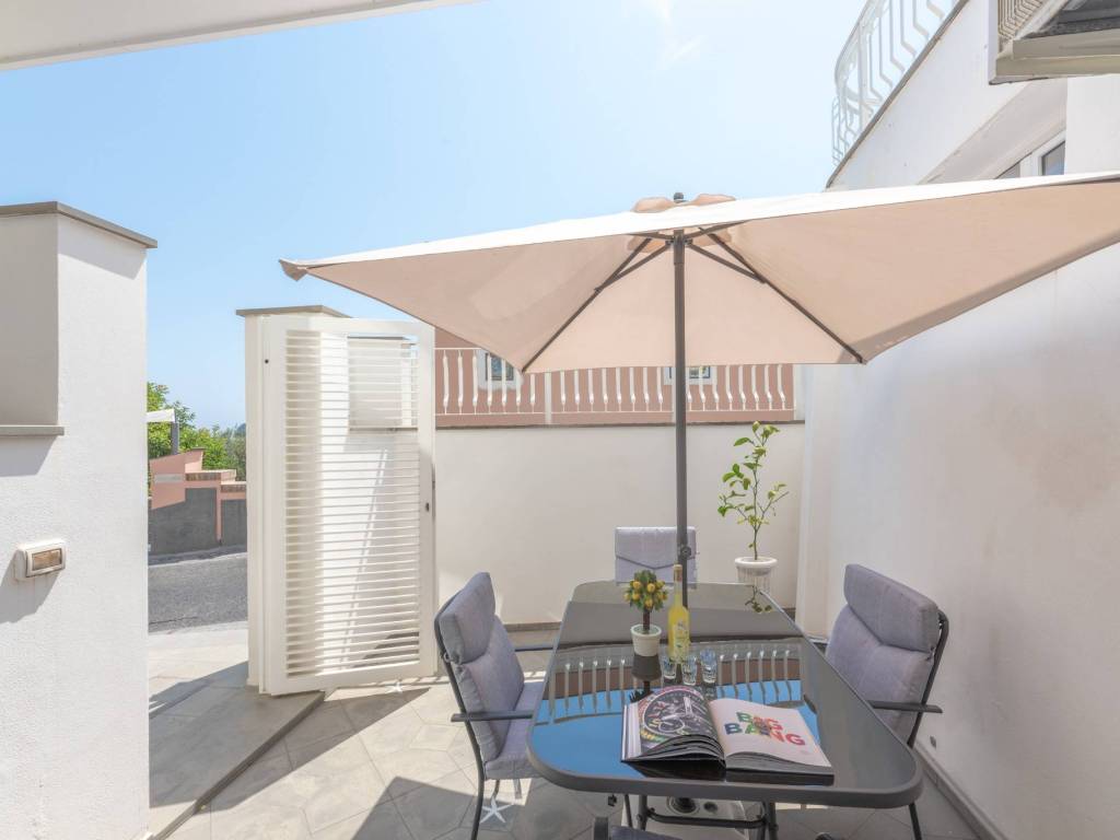 appartamento in vendita a Capri in zona Marina Piccola