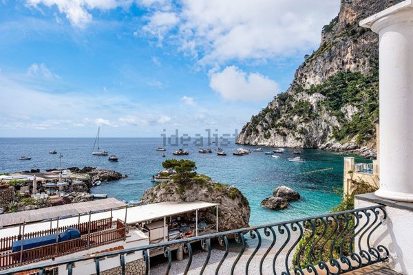 casa indipendente in vendita a Capri in zona Marina Piccola